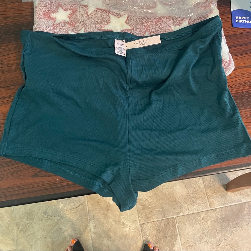 RIBBED MODAL HENLEY SHORT  deepest Green Victoria Secret
